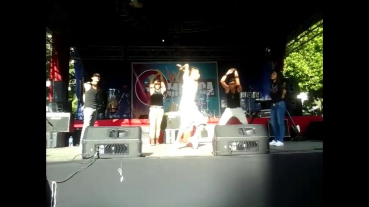 Flexing Dance lunatic squad (Santa Ana, El Salvador)