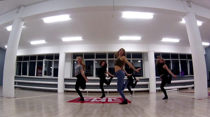 PARIS PARIS | Vogue femme choreo