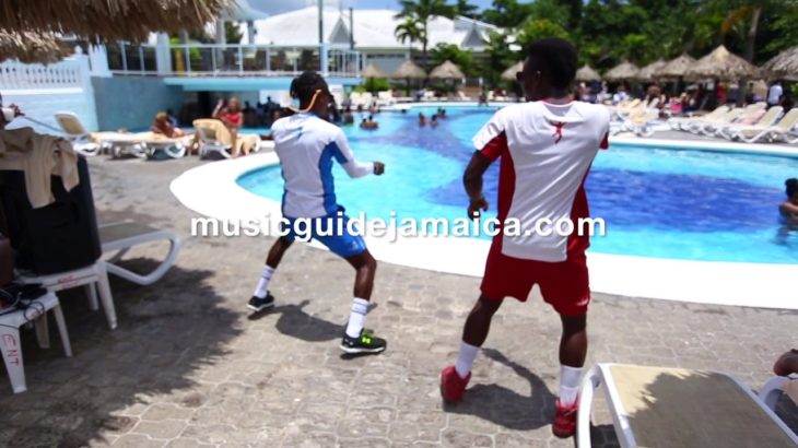 Riu Negril Jamaica Poolside flexing chillaxin & dancing
