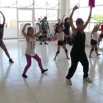 VOGUE FEMME / NORMA Y ALISON Curso con la bailarina ANNIA CABAÑAS Shine And Dance