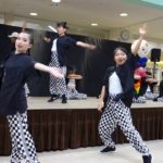 読谷高校ダンス部（３）（イオン北谷）「沖縄の女子高生ダンサー」