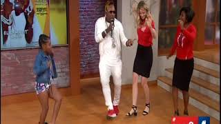 REGGAE LEGEND “ELEPHANT MAN” LIVE…D.C. NEWS GIRLS GETTIN’ THEIR DANCE ON…LMAO!!!