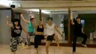 Taiwan 小桃 Angie’s Choreography- her reggae dance class in studio
