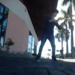 Dubstep Dance. Popping weight in gold