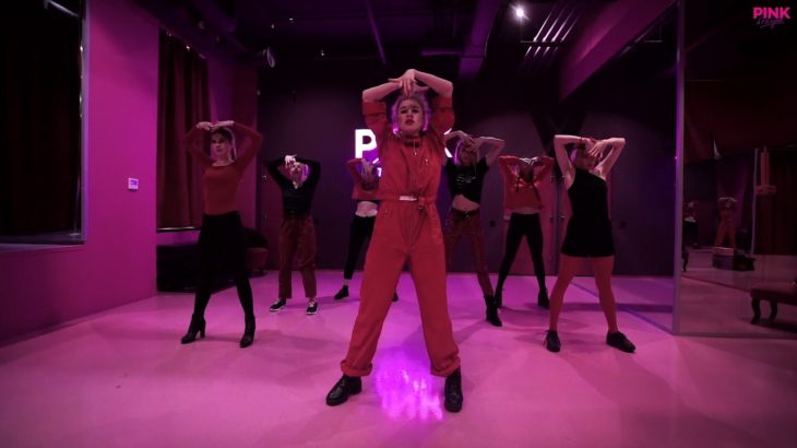 Vogue Dance by Pink&Purple