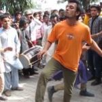 Break Dance At Dhol Beat