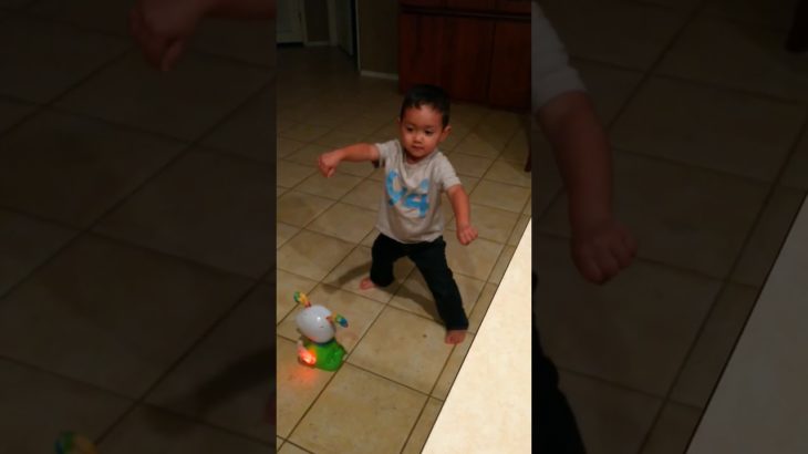 Little boy Luke break dancing