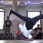 Sony | Batendo Osso – Passos de break dance