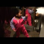 CUTE BABY DANCE TO TEACH ME HOW TO DOUGIE