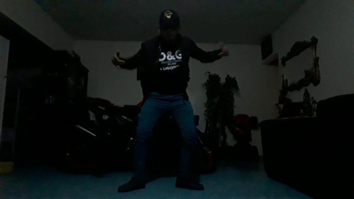 Dubstep Dance // Baby Shark /// Pas