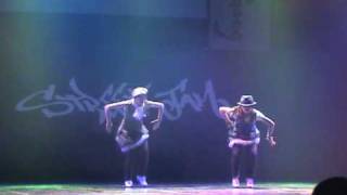 FUZZ CATS (korean first girl’s bebop dance duo)