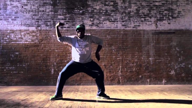 Fela Flexing DANCE MASH UP #4