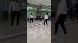 O mica parte din dance vogue