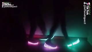 Shuffle dance