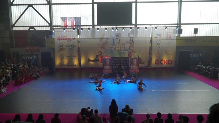 12. Stream Dance Dolní Loučky – Vogue Fashion Show