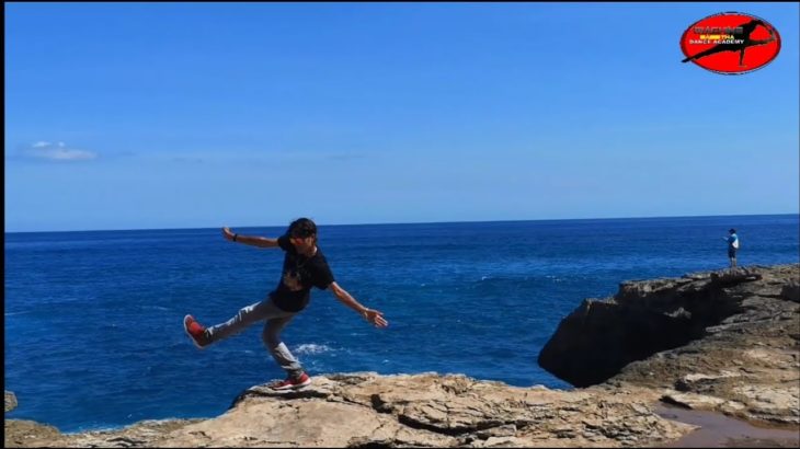 Devils Tears machine dubstep dance video Basistha in indonesia Lembongan devils tears