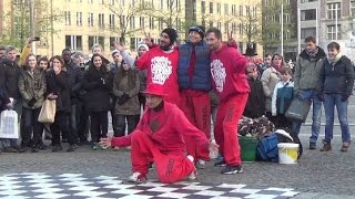 Skill Dealers Crew – Break Dance Show – Amsterdam Street Dance. (Rockit – Herbie Hancock RMX)