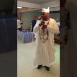 Akinrogun Victor Adewale flexing on the dance floor.