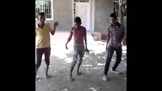(Black Dancers)BBoy Chinchi Yorman Dembow & Emerson Flexing