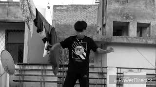 Benjamin in(dubstep dance)