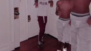 The kid who went viral of flexing and flashing dance!! 😎 Must Watxh