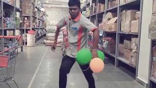 Dubstep dance with balloons.. Mukesh naag dance