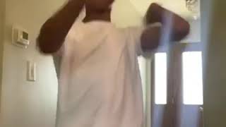 Flexing and Flashing Dance Challenge