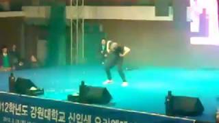 KRUMP 크럼프 엉덩방아 크럼프 dance