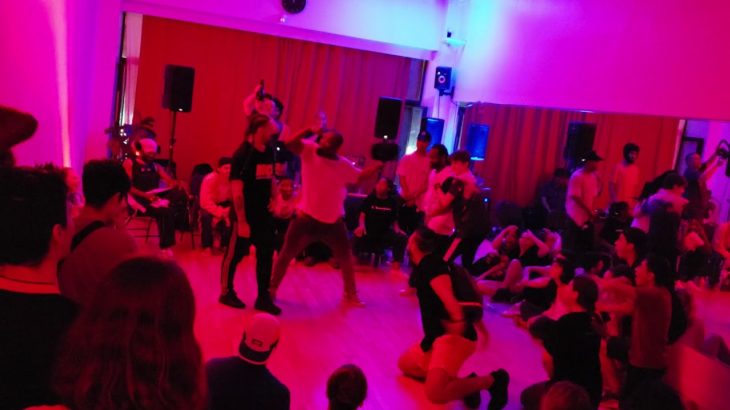 Krump Battle In The All Styles Final (Dj Plays The Best Song Ever!!)