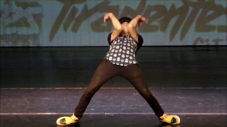 Maykon Replay|Dubstep Dance| Naruto Tribute