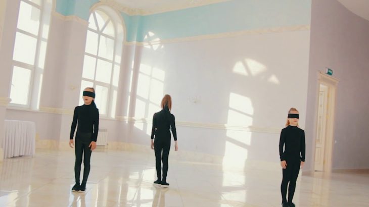 Vogue dance.  Armscontrol