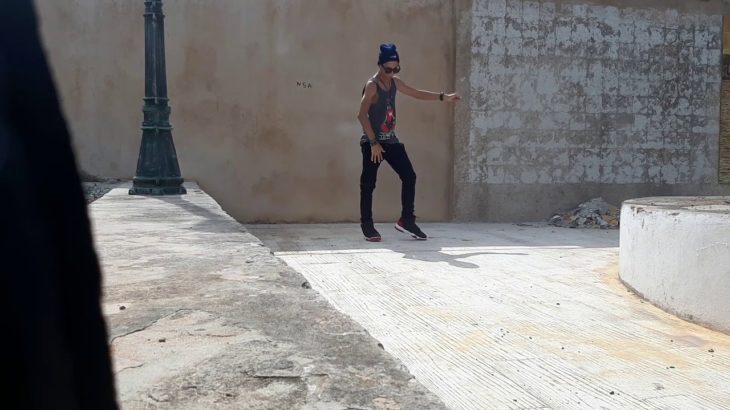 Angel & Frank-Dubstep Dance