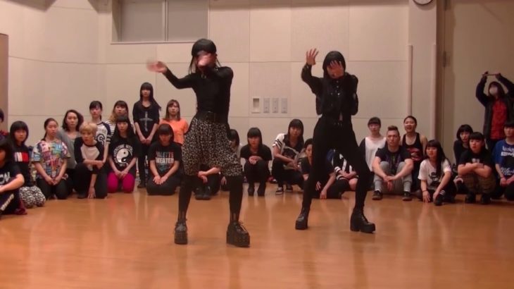 Collective Dance   S1   P1   Voguing Style Reference