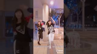 TikTokダンス