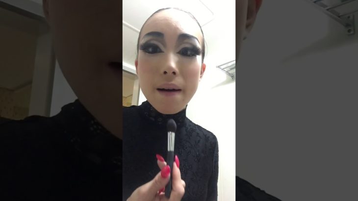 ‪競技ダンサー女子必見！これで私も変われるラテンメイクその4