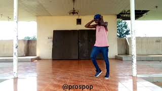 Amazing Dubstep dance to Eminem (No Love)