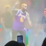 CHRIS BROWN GETTING HYPED AND STARTED KRUMPING WHILE HIS CONCERT …!!!