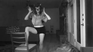 Wolf Masked Dancer: Vogue