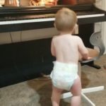 Dubstep Dancing Little Pebbles