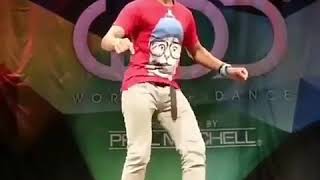 Fikshun dance dubstep