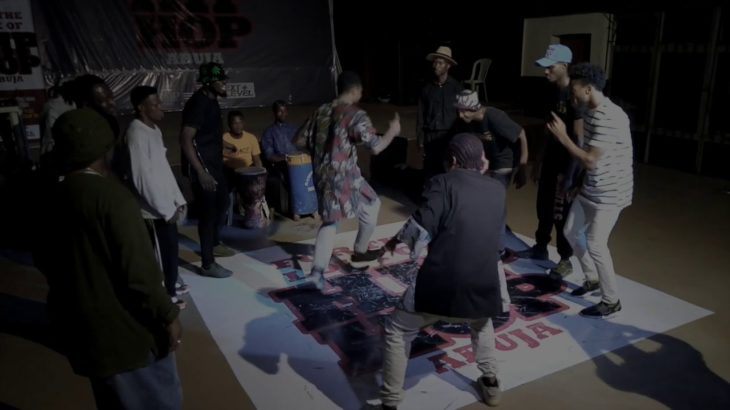 HOUSE MUSIC DANCE CYPHER
