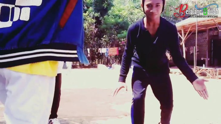 Keren..  Anak pramuka nagasari congkop nge dance Fresh like dougie