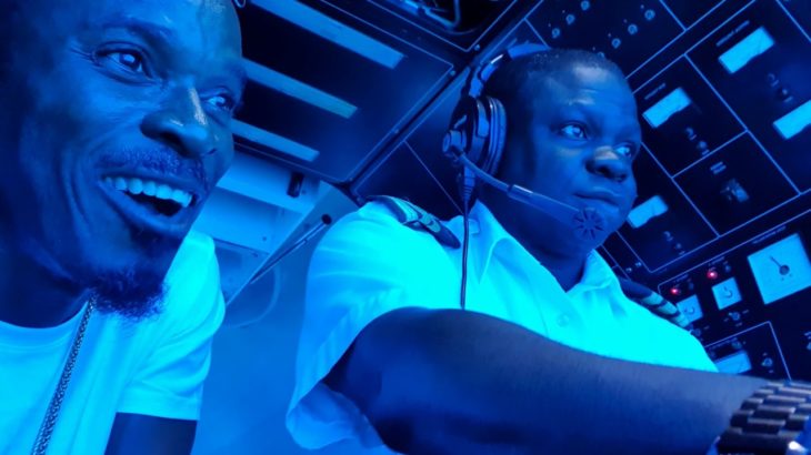LA LEWIS THE FIRST REGGAE POP DANCE HALL ENTERTAINER  TO DRIVE A SUBMARINE  .PART 2