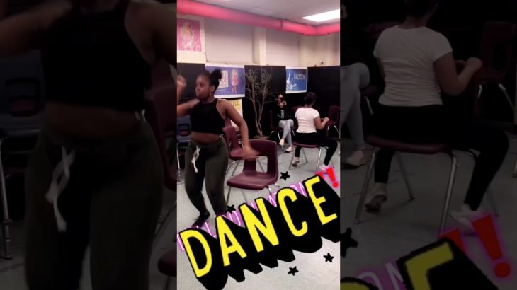 Reggae Chair Dance