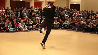 Unbelievable Flexible Flexing at Floor Wars Midwest Furfest Break Dance Battle