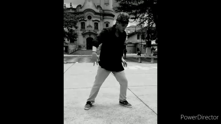 Dubstep dance: 2017 – First vídeo V.S 2019 – Last vídeo of the year