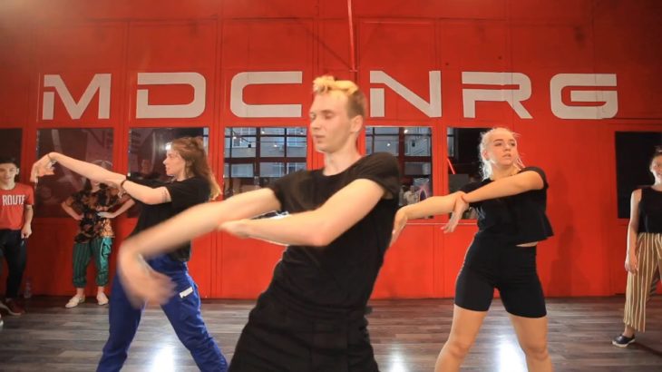 Vogue dance