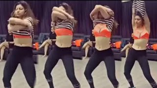 urvashi hot dance performance, urvashi hot dance song, urvashi hot photoshoot vogue, urvashi hot ite