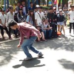 Chain Hang Low freestyle dubstep dance   jibbs
