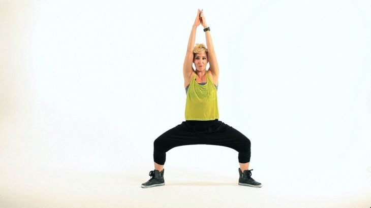 How to Do the Vogue Arms Dance Move | Hip-Hop Workout